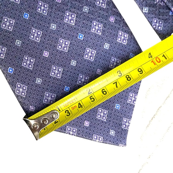 Colours Alexander Julian 100% Silk Mens Tie Light Blue Pastel Accents Geometric - Picture 5 of 6